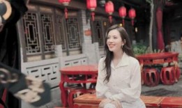 女主看戏吃瓜,瓜田品百态——女主的观戏食瓜记