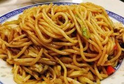 上海炒粉店吃瓜,一勺炒粉，一地瓜香，揭秘城市里的市井生活