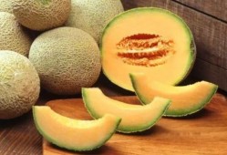 哈密瓜能和核桃一起吃吗,健康美味两不误