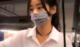 吃瓜口罩眼镜妹,揭秘网红新潮流