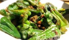 莲湖花园吃瓜,夏日吃瓜盛宴，品味生活美好时光