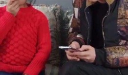 爸爸给我挑瓜吃,共享甜蜜瓜果时光