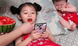 孩子吃瓜嫌爸爸老,孩子眼中爸爸的“老成”时光