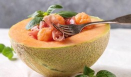 吃哈密瓜不吃切了吃,不切即食，尽享夏日清新