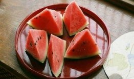 吃瓜勺子图片,揭秘夏日消暑神器背后的故事