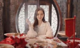 女主看戏吃瓜,瓜田品百态——女主的观戏食瓜记